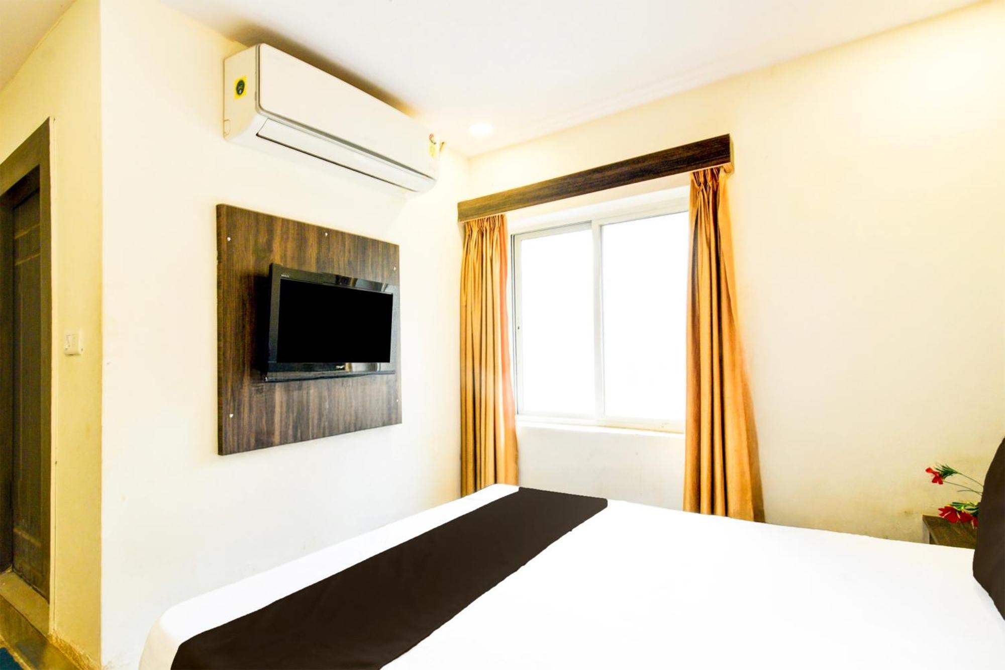Hotel O Asian Residency Хидерабад Екстериор снимка