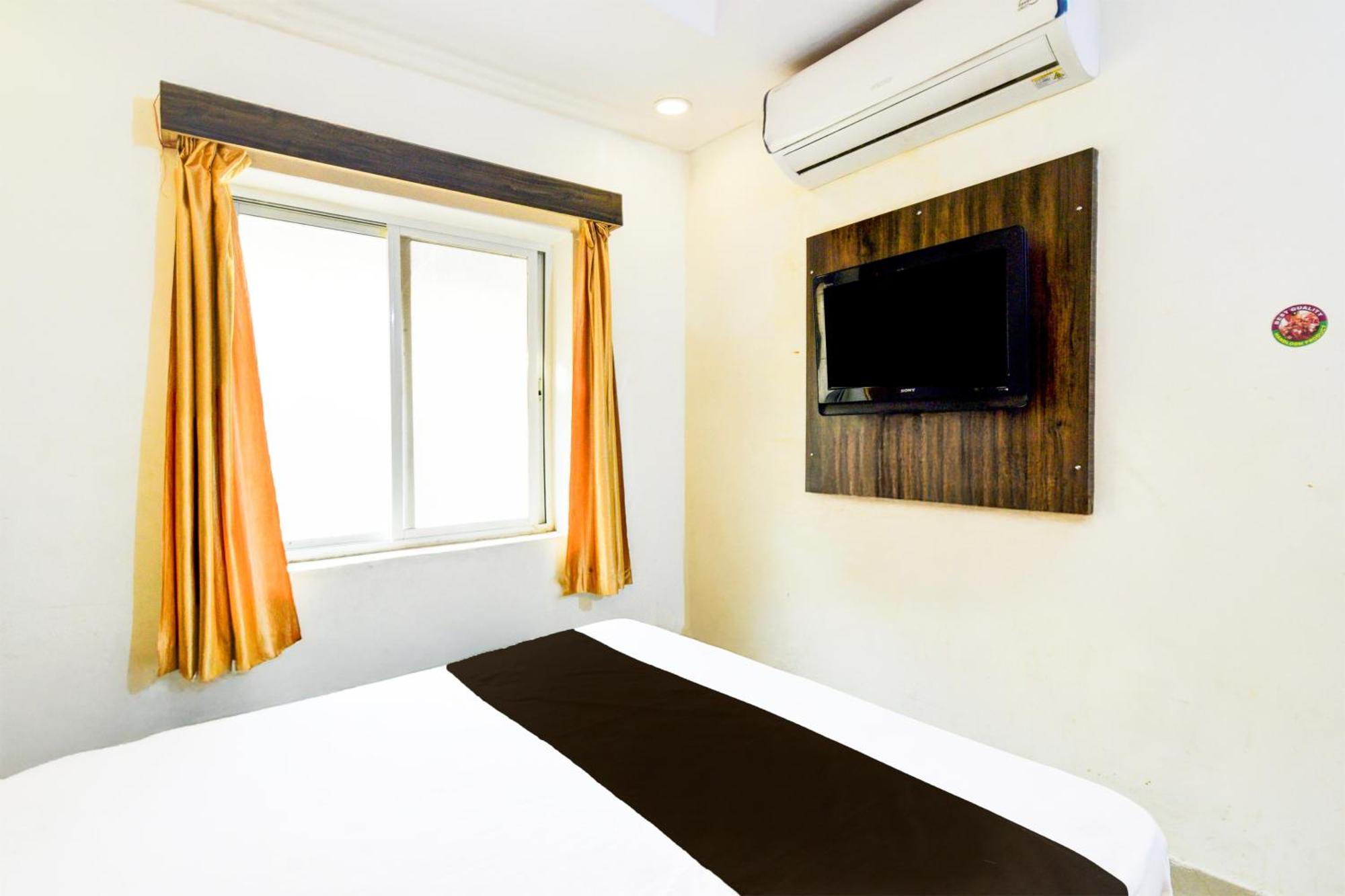 Hotel O Asian Residency Хидерабад Екстериор снимка